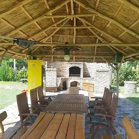 Mirella33 Palic